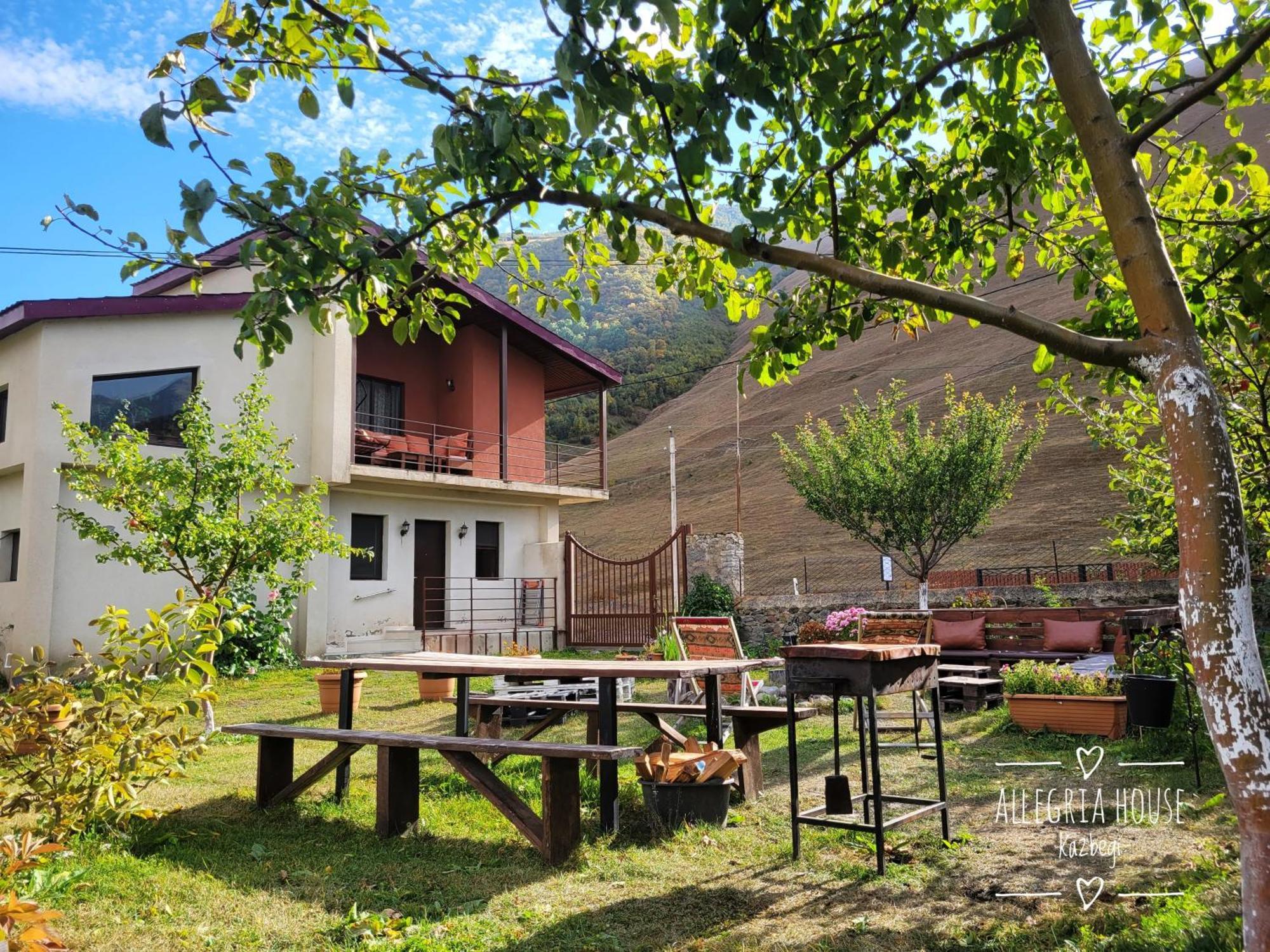 ---Allegria House--- Stepancminda Exteriér fotografie